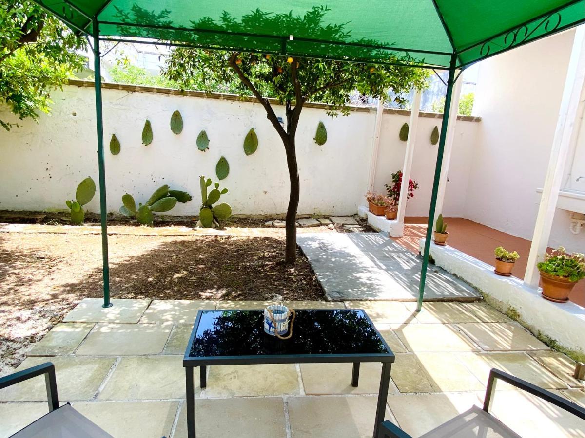 La Casa Di Nina Apartment Surano Bagian luar foto