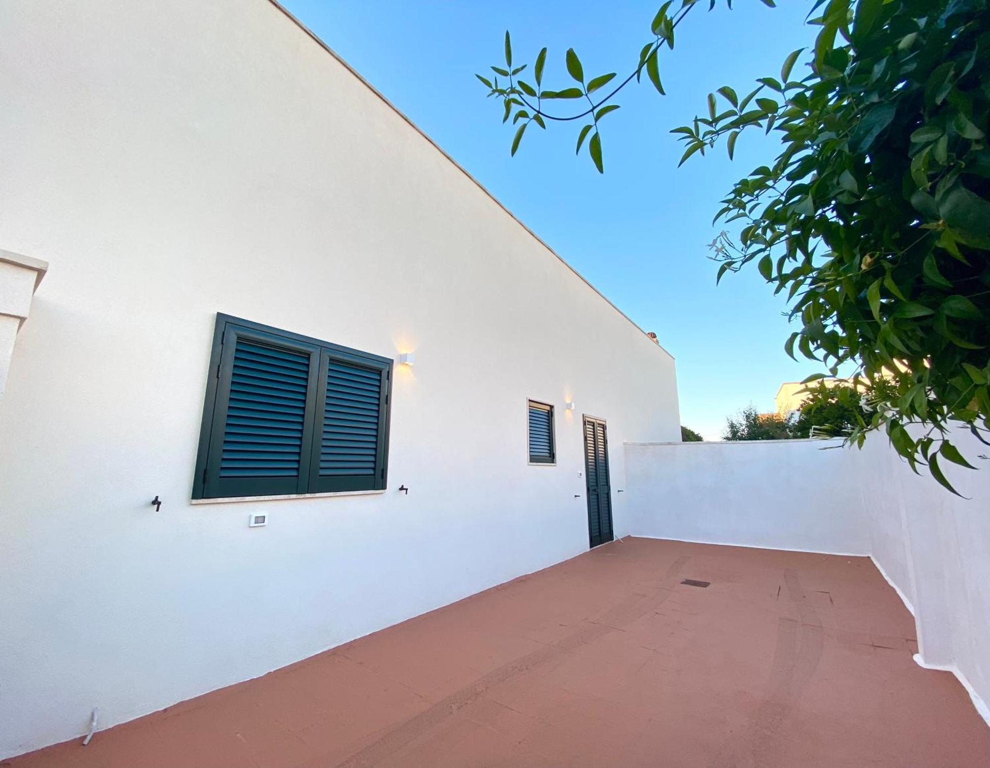 La Casa Di Nina Apartment Surano Bagian luar foto